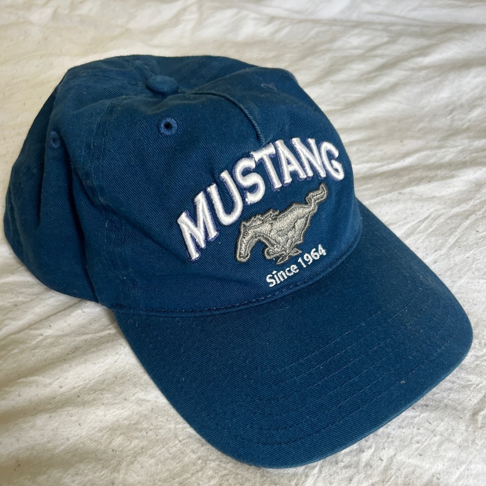 Mustang Hat